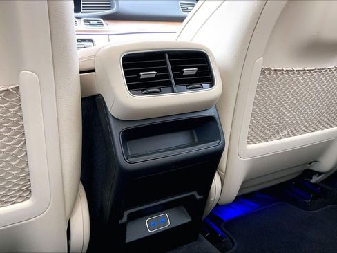 Used 2024 Mercedes-Benz GLE 350 4MATIC image 35