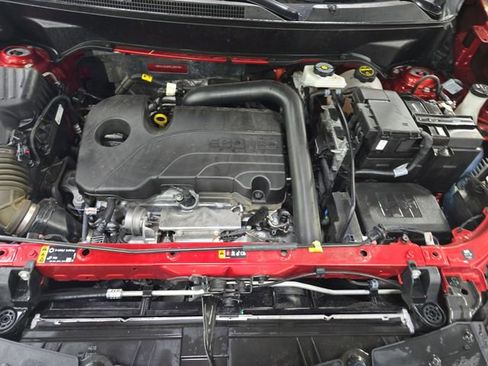 Used 2024 Chevrolet Equinox LT w/ LPO, Floor Liner Package image 29