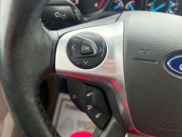 Used 2014 Ford Escape Titanium w/ Equipment Group 401A FWD image 23