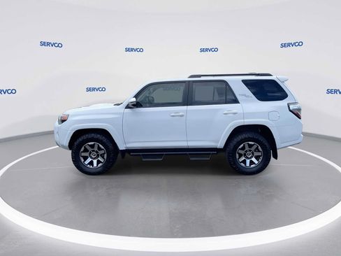 Used 2024 Toyota 4Runner TRD Off-Road Premium w/ Moonroof Package AWD/4WD image 5