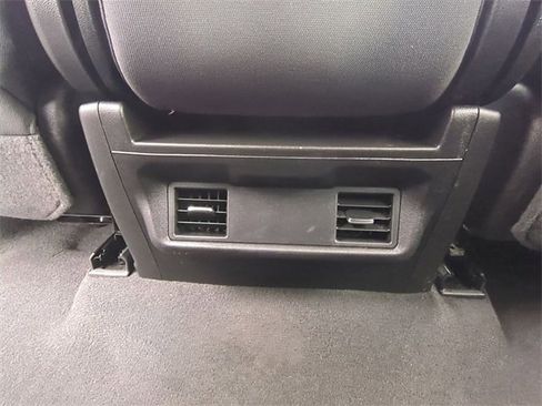 Used 2022 Chevrolet Silverado 2500 LT w/ Snow Plow Prep/Camper Package image 20