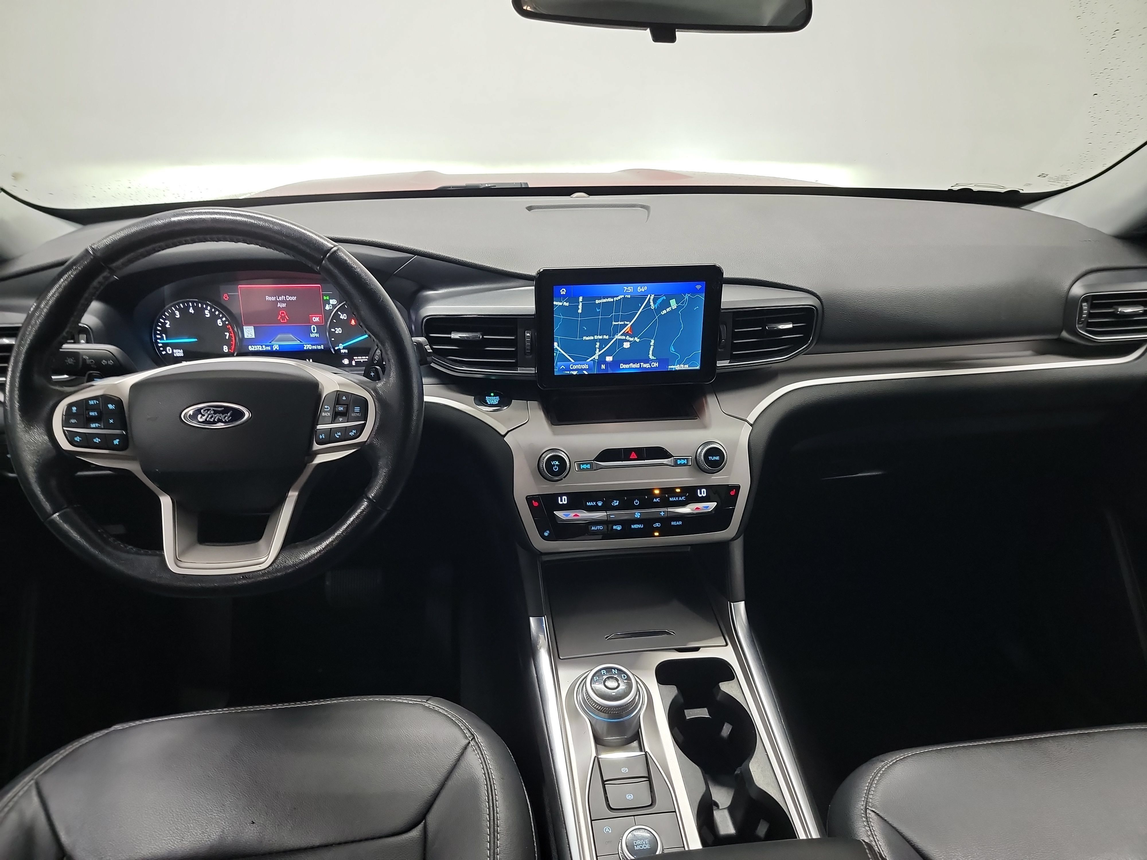 Used 2020 Ford Explorer XLT w/ Equipment Group 202A AWD/4WD image 15