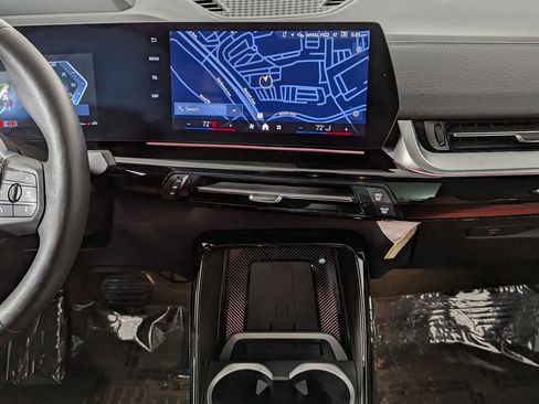 Used 2025 BMW X2 xDrive28i w/ Technology Package image 37