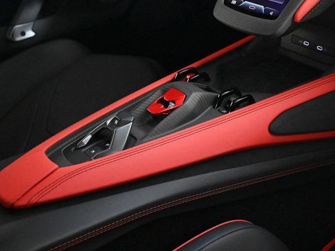 Used 2024 Lamborghini Revuelto image 31