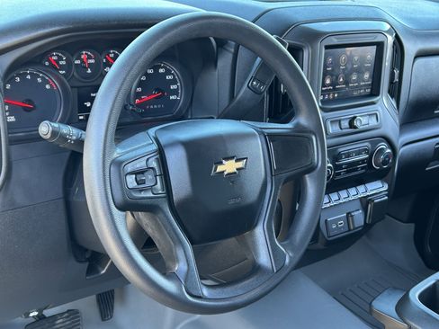 Used 2022 Chevrolet Silverado 1500 Custom image 22