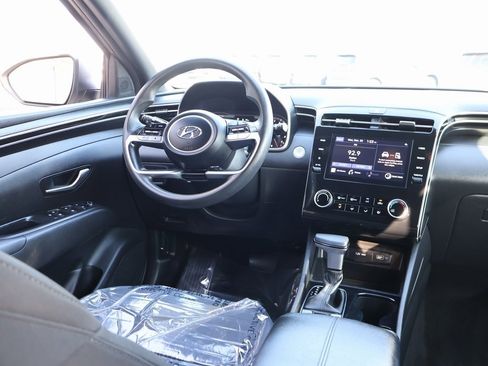 Used 2023 Hyundai Santa Cruz SEL image 14