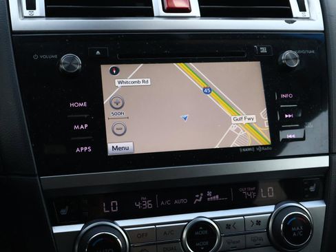 Used 2017 Subaru Outback 3.6R Limited image 29