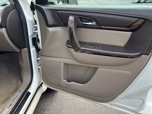 Used 2015 GMC Acadia Denali AWD/4WD image 16