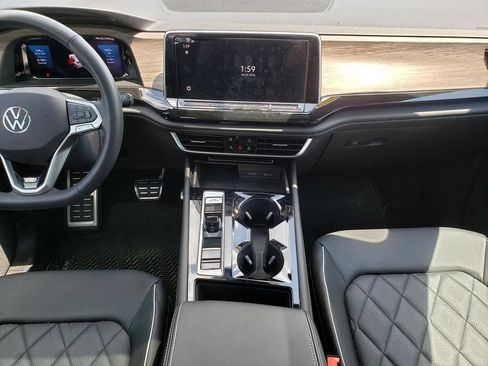 New 2026 Volkswagen Atlas SEL Premium R-Line AWD/4WD image 9