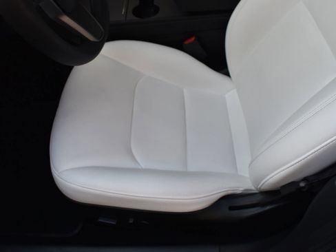 Used 2021 Tesla Model 3 Long Range AWD/4WD image 10