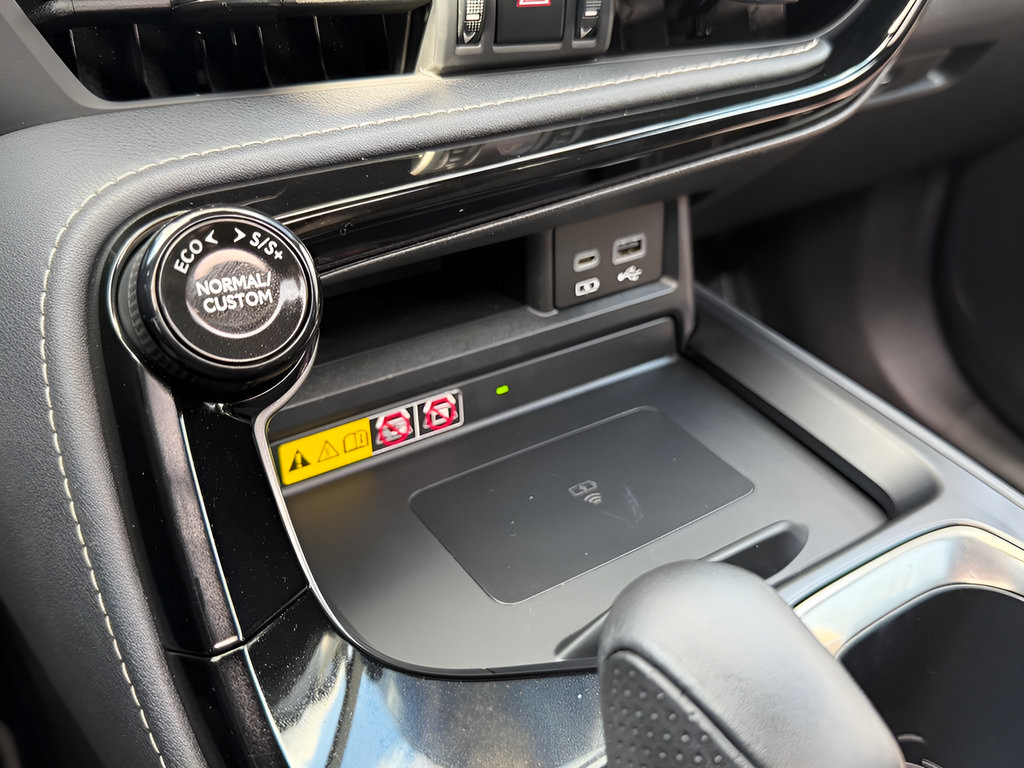 Used 2024 Lexus NX 350 F Sport AWD/4WD image 49