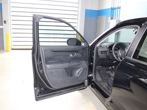 Certified 2024 Honda CR-V EX image 7