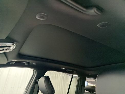New 2026 Jeep Grand Cherokee Limited AWD/4WD image 16
