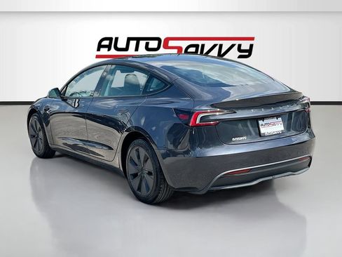 Used 2025 Tesla Model 3 Long Range RWD image 5