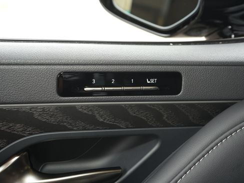 Used 2026 Lexus LX 700h Luxury AWD/4WD image 30