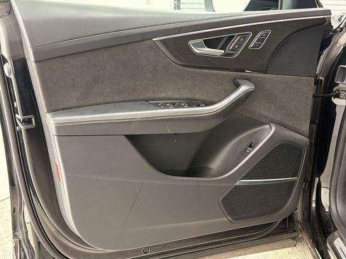 Used 2022 Audi SQ8 Prestige AWD/4WD image 14