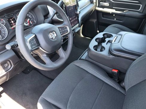Used 2025 RAM 2500 Big Horn AWD/4WD image 15