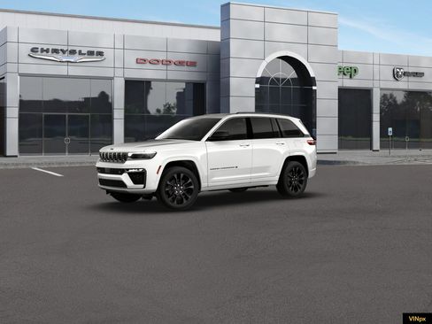New 2026 Jeep Grand Cherokee Limited AWD/4WD image 2