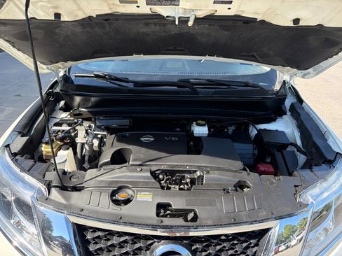 Used 2016 Nissan Pathfinder S FWD image 21