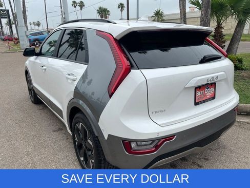 Used 2024 Kia Niro Wave FWD image 5