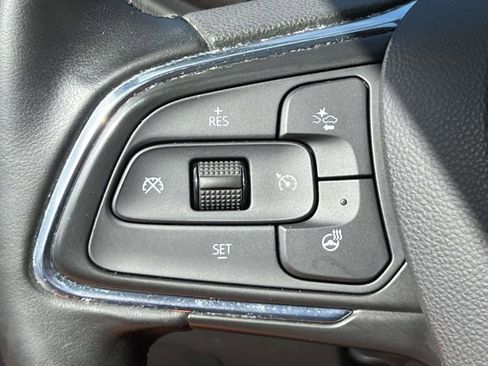 Used 2024 Buick Envista Preferred w/ Convenience I Package FWD image 19