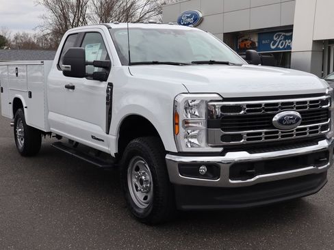 New 2026 Ford F350 XL w/ XL Chrome Package AWD/4WD image 2
