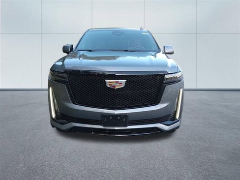 Used 2022 Cadillac Escalade Sport w/ Touring Package image 5