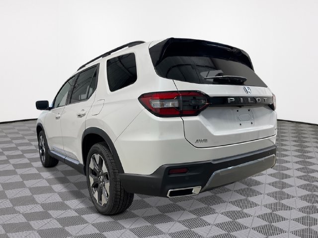 New 2026 Honda Pilot Elite image 3