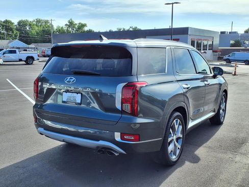 Used 2021 Hyundai Palisade Limited FWD image 4