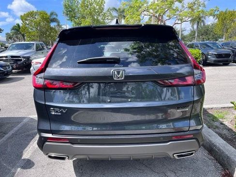 Used 2025 Honda CR-V Sport Touring image 6