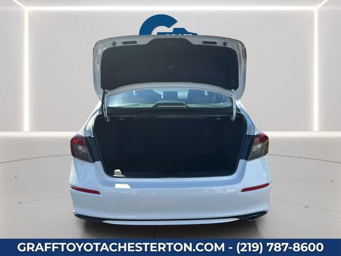 Used 2025 Honda Civic Sport image 16