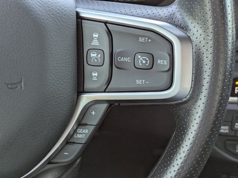 Used 2025 RAM 1500 Classic Warlock image 24