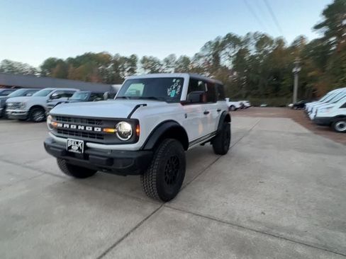 New 2025 Ford Bronco Big Bend image 2