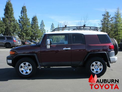 Used 2007 Toyota FJ Cruiser 4WD image 8