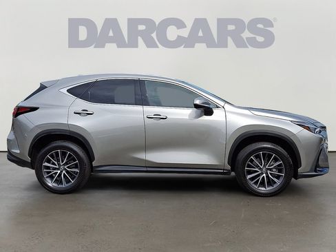 Used 2024 Lexus NX 250 FWD image 7