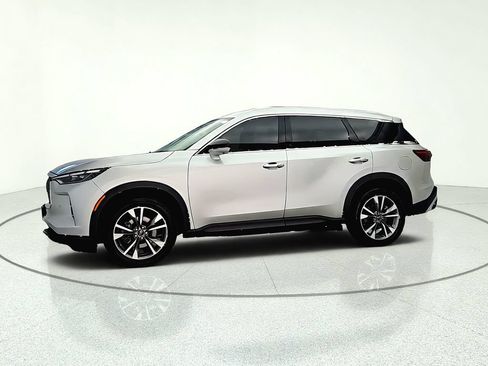 Used 2023 INFINITI QX60 Luxe AWD/4WD image 4