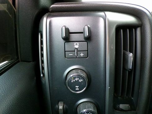 Used 2018 Chevrolet Silverado 3500 LTZ w/ Duramax Plus Package image 19