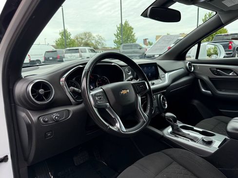 Used 2020 Chevrolet Blazer LT FWD image 11