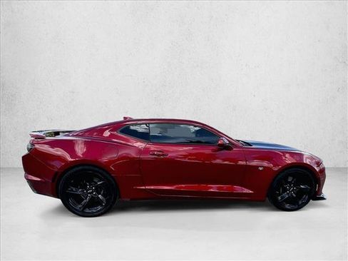 Used 2021 Chevrolet Camaro SS RWD image 5