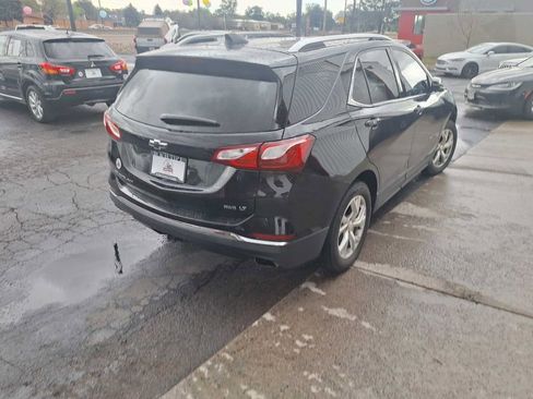 Used 2019 Chevrolet Equinox LT w/ Sun & Navigation Package AWD/4WD image 8