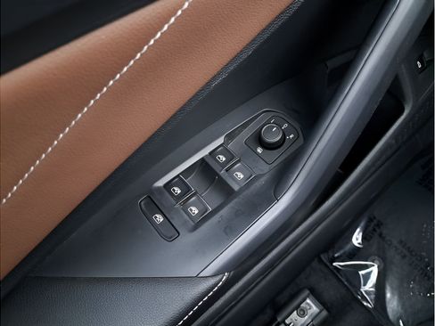 New 2026 Volkswagen Jetta SEL FWD image 22