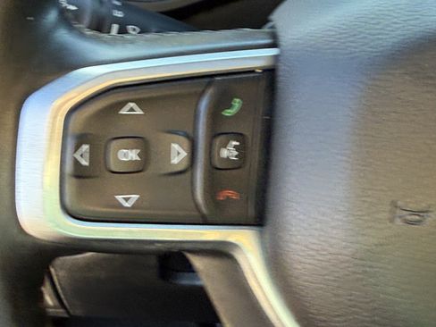 Used 2019 RAM 1500 Laramie image 16