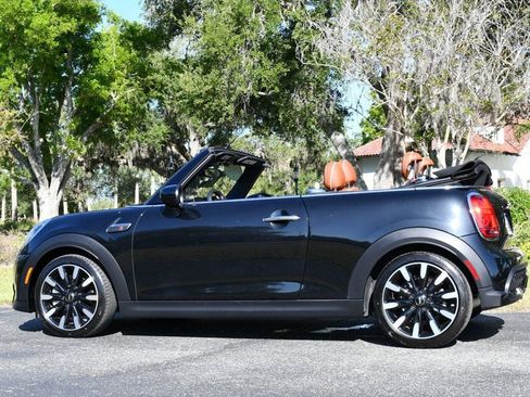 Used 2024 MINI Cooper S w/ Signature Upholstery Package FWD image 36