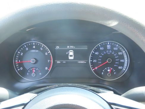 Used 2024 Kia Forte LX FWD image 27