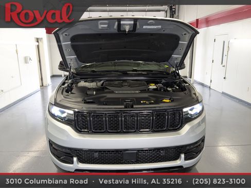 Used 2023 Jeep Wagoneer Series II image 27