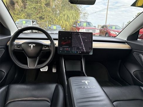Used 2019 Tesla Model 3 Long Range image 15