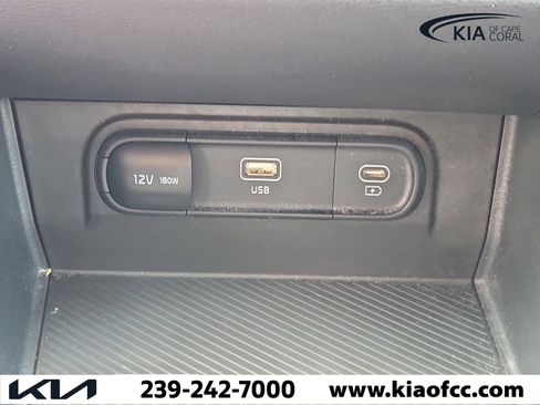 Certified 2025 Kia Sportage LX FWD image 27