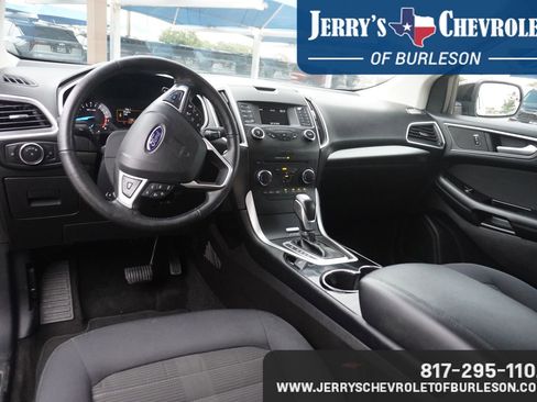 Used 2017 Ford Edge SEL FWD image 8