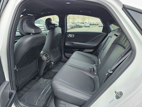 New 2025 Hyundai Ioniq 6 SEL image 15