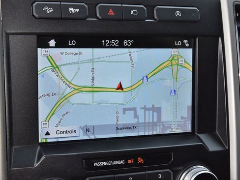 Used 2019 Ford F150 Lariat w/ Equipment Group 502A Luxury image 27